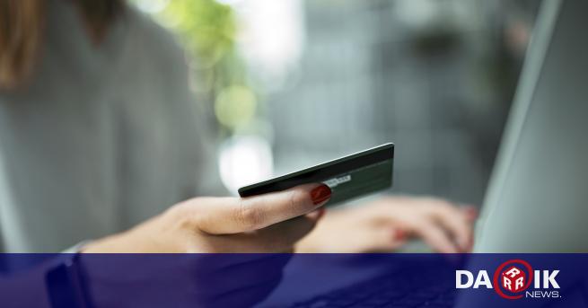 Партийна касиерка е обвинена за измама с кредити за близо 1,5 млн. лева