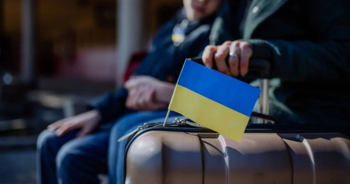 Повернення українців з-за кордону: Київ хоче отримати дані про своїх громадян у ЄС