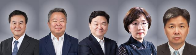 [이사회 분석 | 삼성전자] 주주 이익 보호 앞장, 사외이사 중심 '특별위원회' 신설