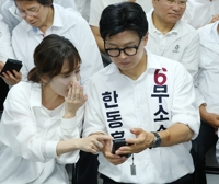 민주당 전재수, 국민의힘 박형준 꺾고 부산시장 탈환 / 연합뉴스 (Yonhapnews)