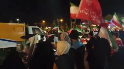 Chants in Tehran: 'Sayyed Majid the hero, come to aid of Lebanon!