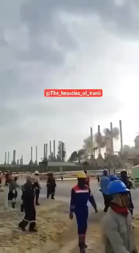 Footage shows Iranian strike on UAE oil refinery